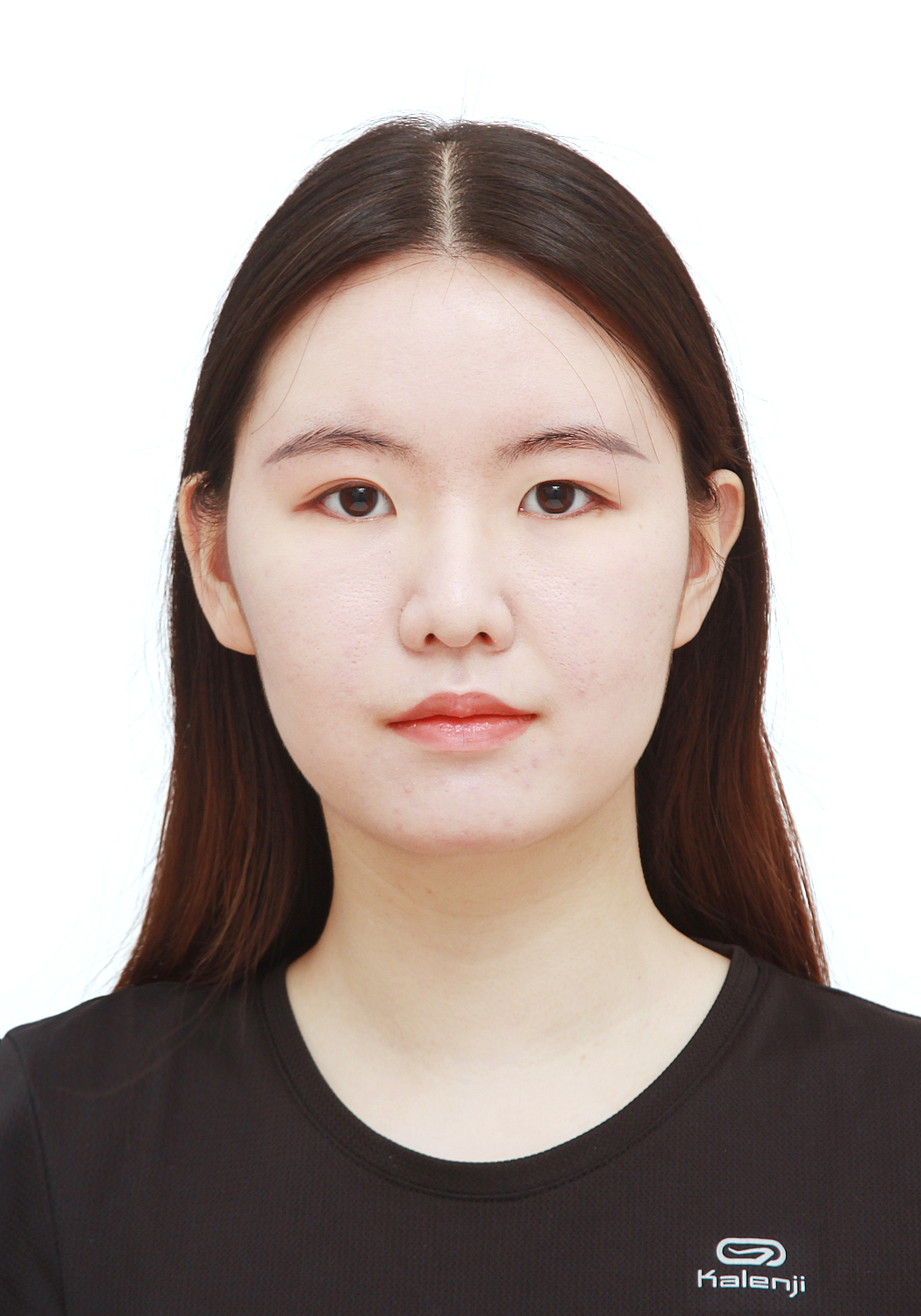Ms Zhiya Yang